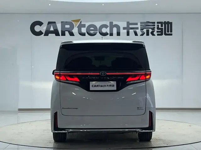 Toyota Vellfire — Фото автомобиля 4