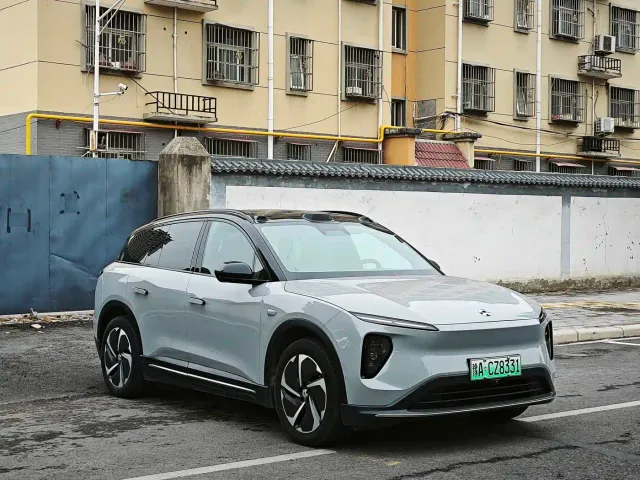 Nio ES6 — Фото автомобиля 3