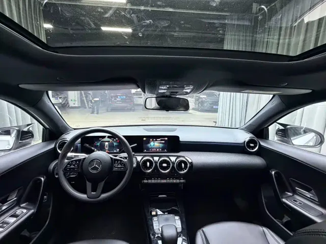 Mercedes-Benz A-Class — Фото автомобиля 17