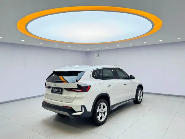BMW X1 — Фото автомобиля 6