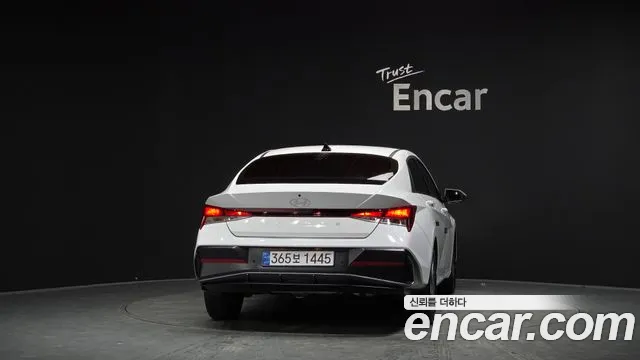 Hyundai AVANTE Новый Avante (CN7) — Фото автомобиля 2
