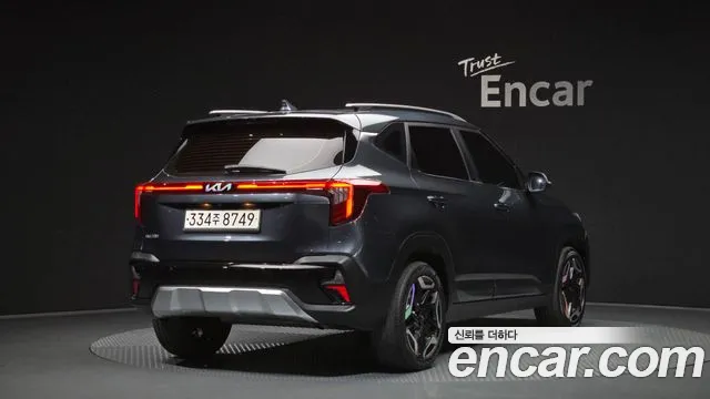 Kia Seltos — Фото автомобиля 2