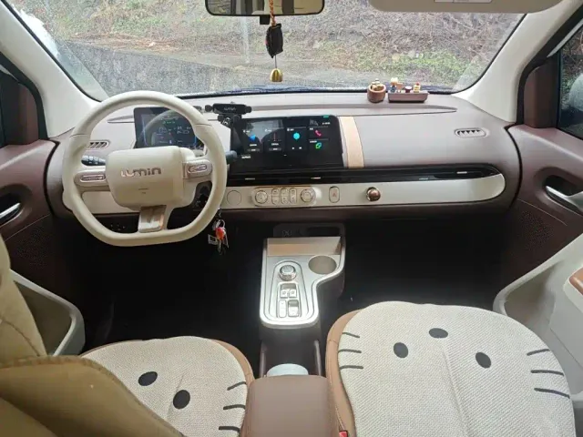 Changan Lumin — Фото автомобиля 10