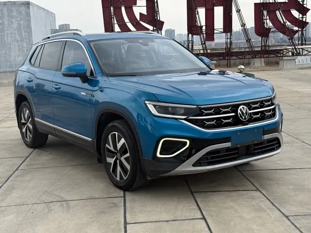 Volkswagen Tayron GTE Plug-in Hybrid — Фото автомобиля 7