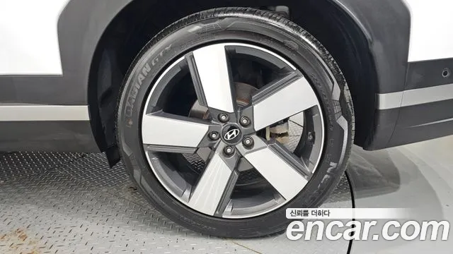 Hyundai Santafe Santa Fe (MX5) Бензин 2.5T 4WD — Фото автомобиля 17
