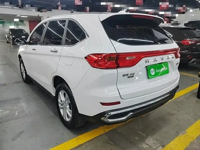 Haval M6 — Фото автомобиля 4