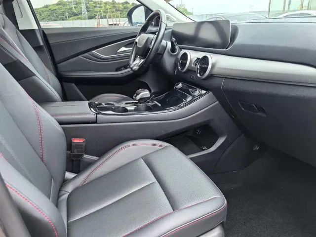 Forthing T5 Evo — Фото автомобиля 14