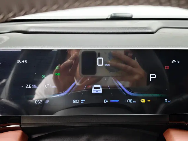 Geely Galaxy L6 — Фото автомобиля 14