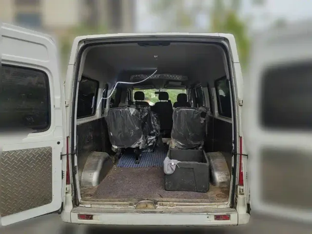 Maxus Xintu V80 — Фото автомобиля 9