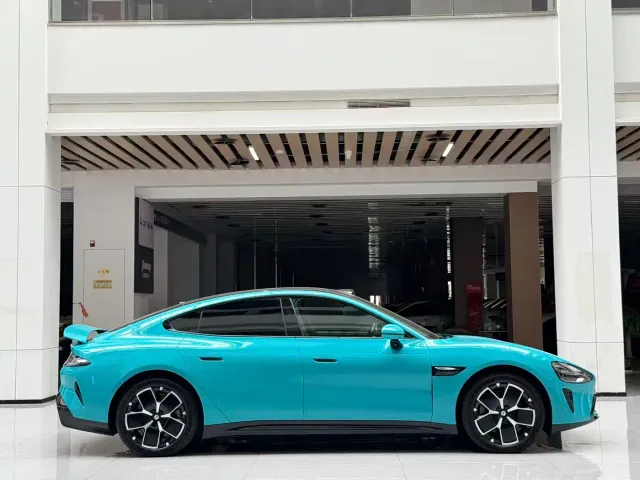 Xiaomi SU7 — Фото автомобиля 4