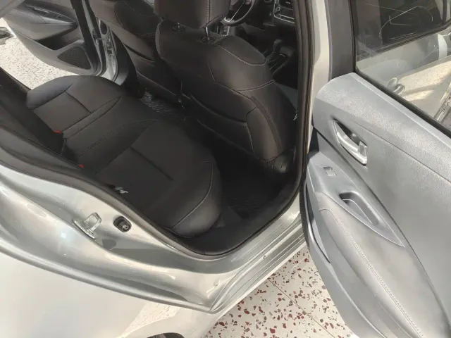 Toyota Corolla — Фото автомобиля 9