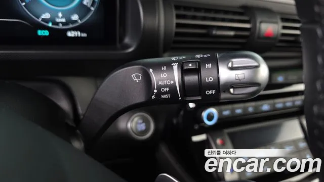 Hyundai Casper Casper Electric Cross — Фото автомобиля 13