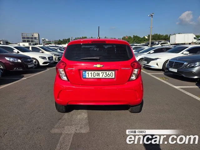 Chevrolet Spark — Фото автомобиля 4