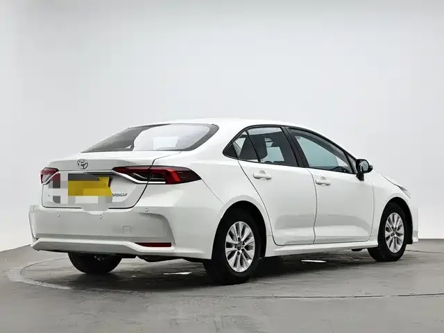 Toyota Corolla — Фото автомобиля 3