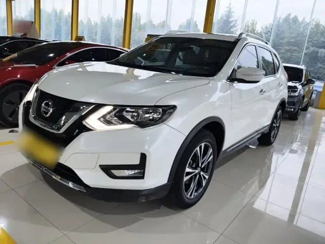Фотография автомобиля — Nissan X-Trail