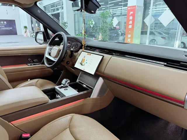Land Rover Range Rover — Фото автомобиля 18