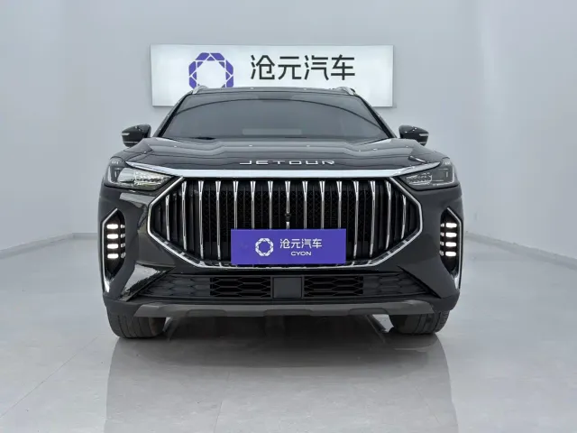 Jetour X70 Plus — Фото автомобиля 3