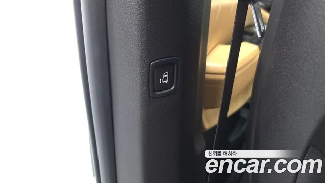 Kia Canival Carnival 4 поколение Бензин 7 мест Signature — Фото автомобиля 25