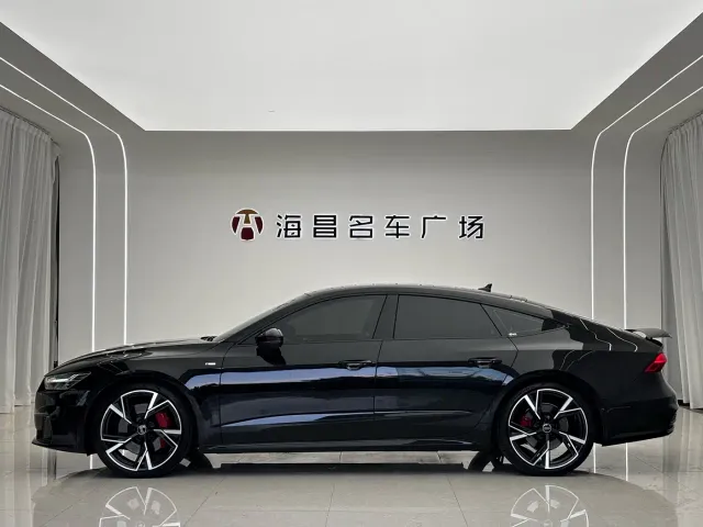 Audi A7 — Фото автомобиля 3