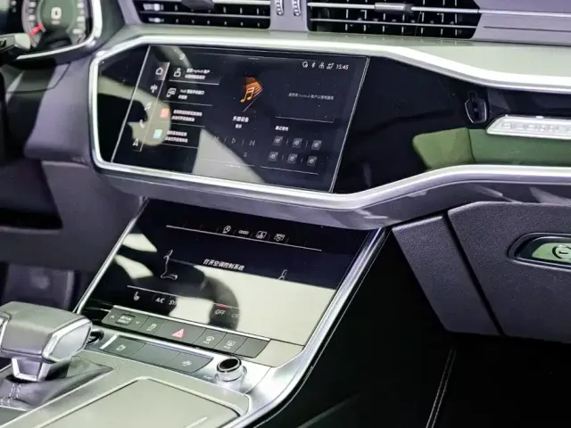 Audi A6L — Фото автомобиля 13