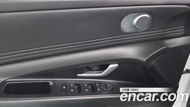 Hyundai Avante — Фото автомобиля 24