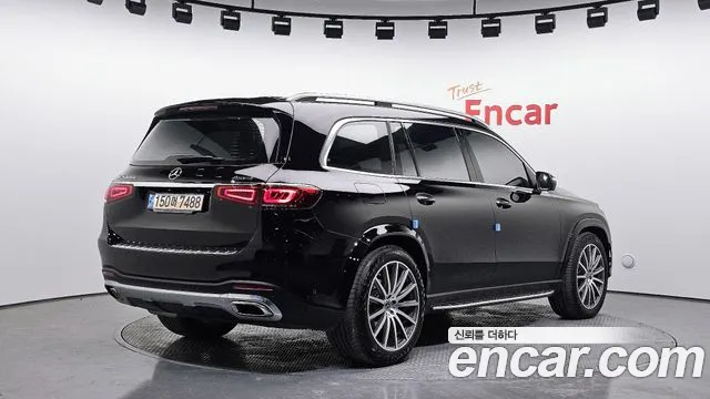 Mercedes-Benz GLS-Class — Фото автомобиля 2