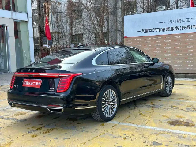 Hongqi H9 — Фото автомобиля 15