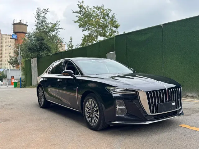 Hongqi H5 — Фото автомобиля 3