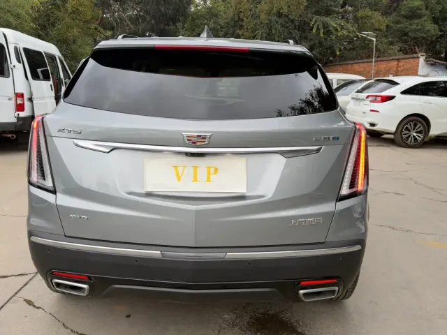 Cadillac XT5 — Фото автомобиля 12