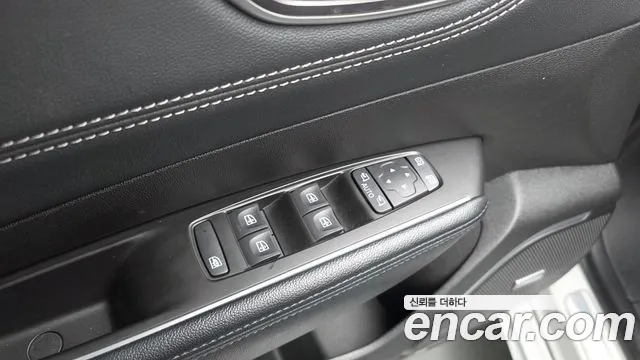 Renault Korea SM6 New — Фото автомобиля 28