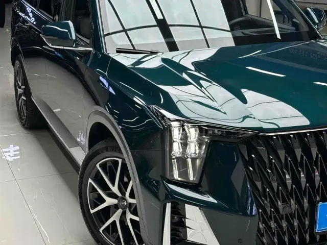 GAC Trumpchi GS8 — Фото автомобиля 9