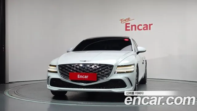 Genesis G80 RG3 — Фото автомобиля 3