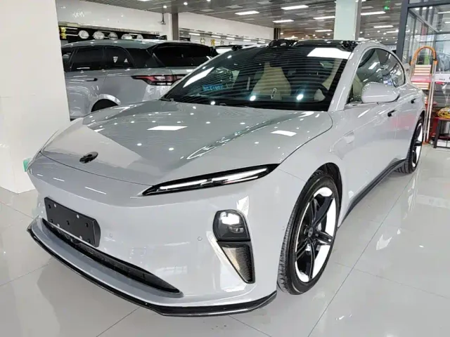 Фотография автомобиля — Nio ET5