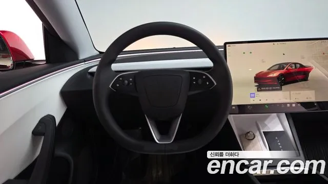 Tesla Model 3 — Фото автомобиля 19