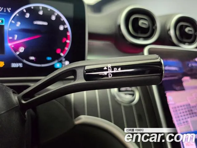 Mercedes-Benz C-Class — Фото автомобиля 16