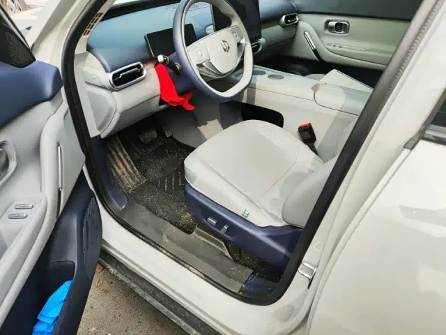 Leapmotor A10 — Фото автомобиля 7