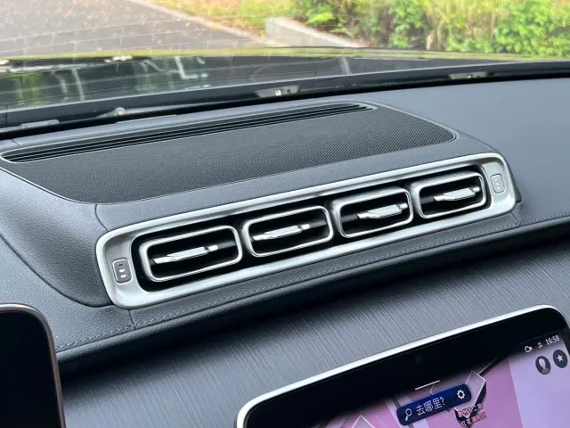 Mercedes-Benz S-Class — Фото автомобиля 16