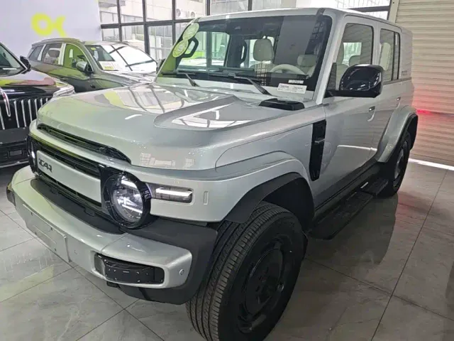 Фотография автомобиля — iCAR V23