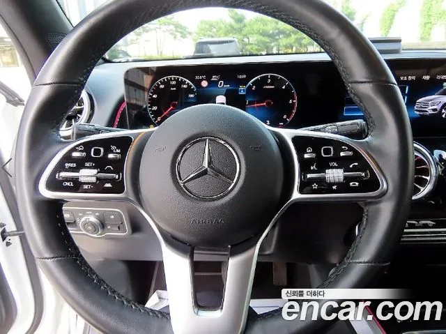 Mercedes-Benz GLB-Class GLB-класс X247 — Фото автомобиля 8