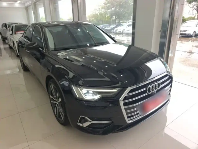 Audi A6L — Фото автомобиля 3