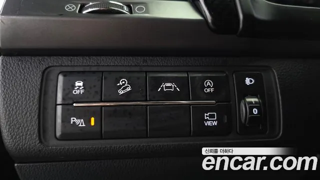 KG_Mobility_Ssangyong Rexton Новый Rexton Sport Дизель 2.2 4WD — Фото автомобиля 15