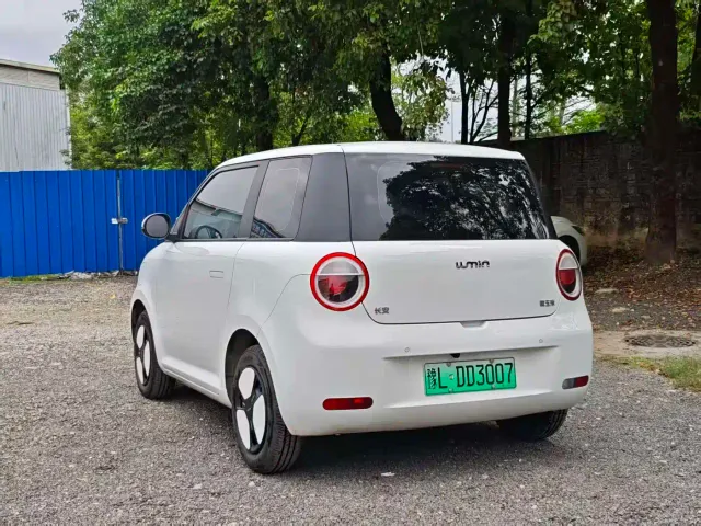 Changan Lumin — Фото автомобиля 4
