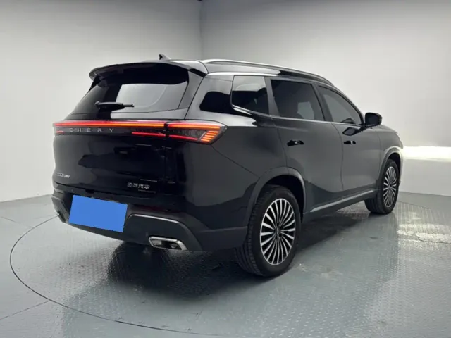 Chery Tiggo 8 PLUS — Фото автомобиля 18