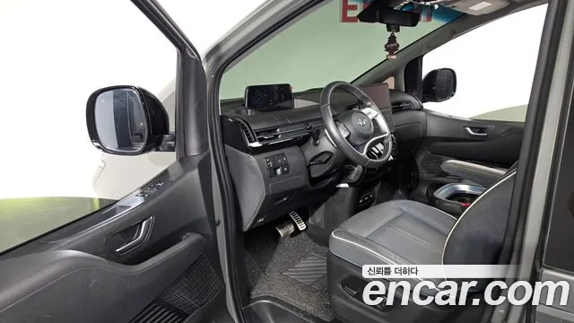 Hyundai Staria Staria L3.5 Lounge 9 мест — Фото автомобиля 10