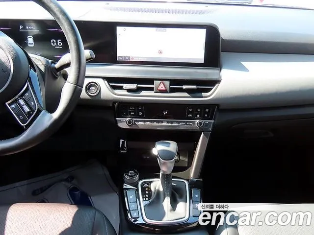 Kia Seltos — Фото автомобиля 10