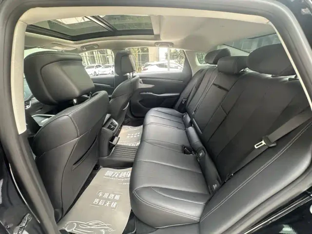 Buick LaCrosse — Фото автомобиля 7