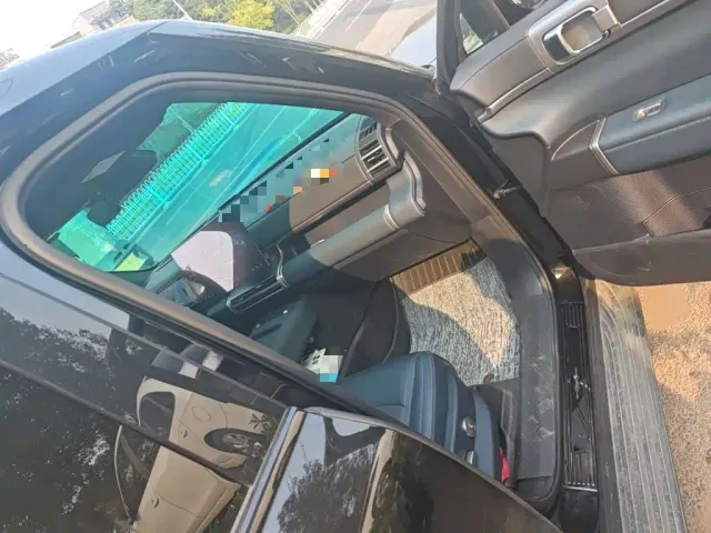 BYD FangChengBao Titanium 7 — Фото автомобиля 17