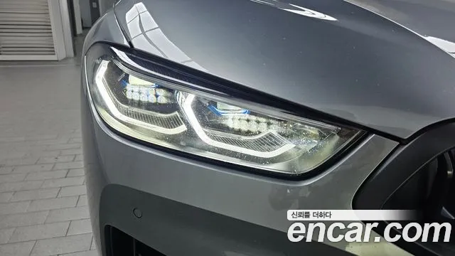 BMW 8-Series — Фото автомобиля 17