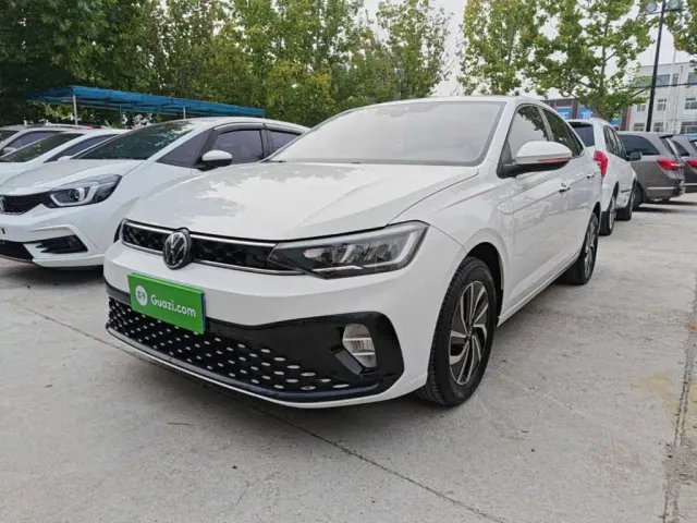 Фотография автомобиля — Volkswagen Lavida