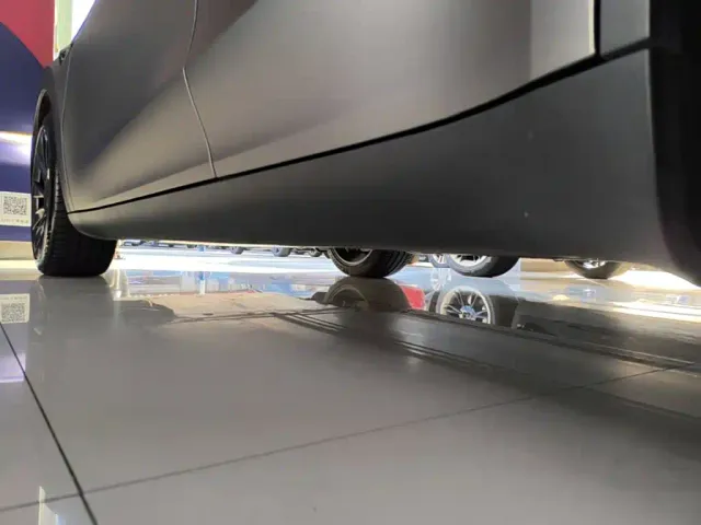 Tesla Model Y — Фото автомобиля 21